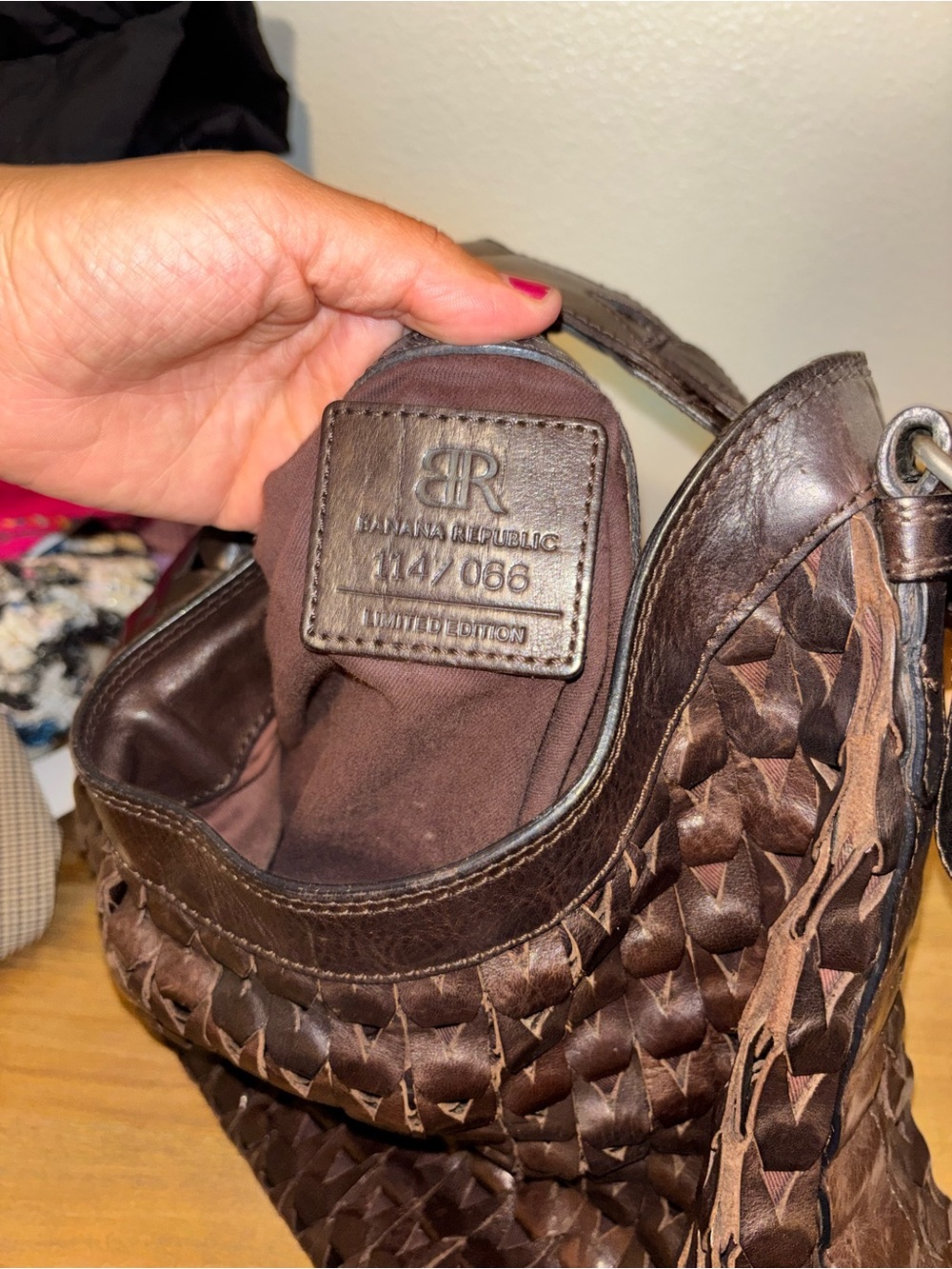 Limited edition Woven Leather Hobo Bag - Dark Brown - Picture 2 of 7